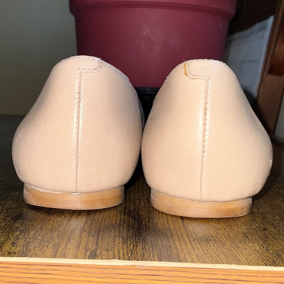 Cole Haan Women's Beige Ballett Flat almond toe shoe - Picture 7 of 10